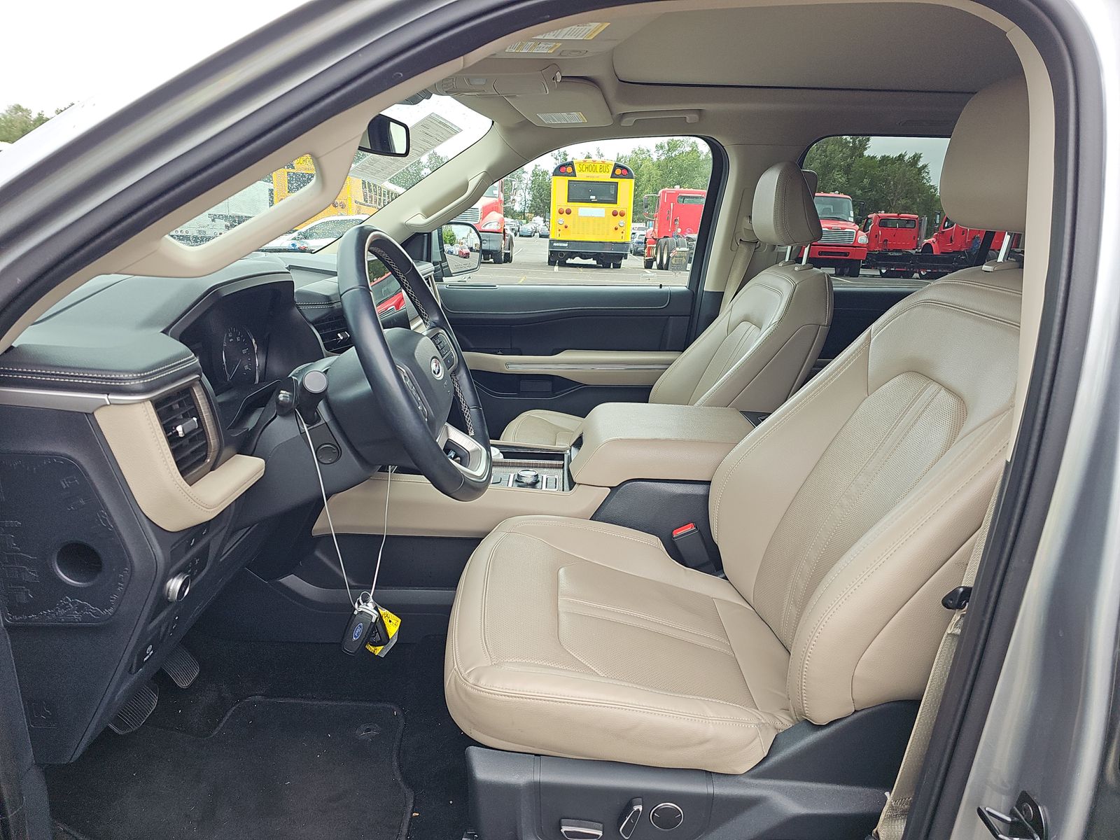 FORD EXPEDITION MAX - 8