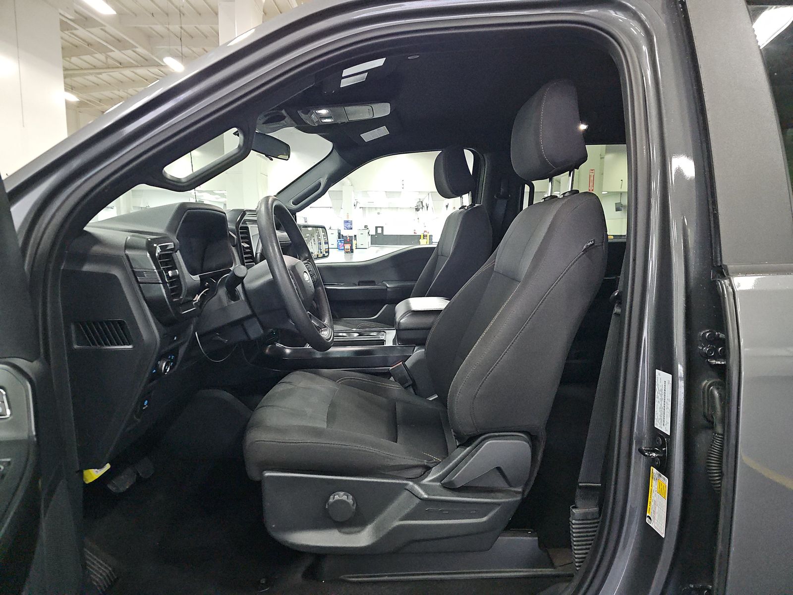 FORD F-150 - 8
