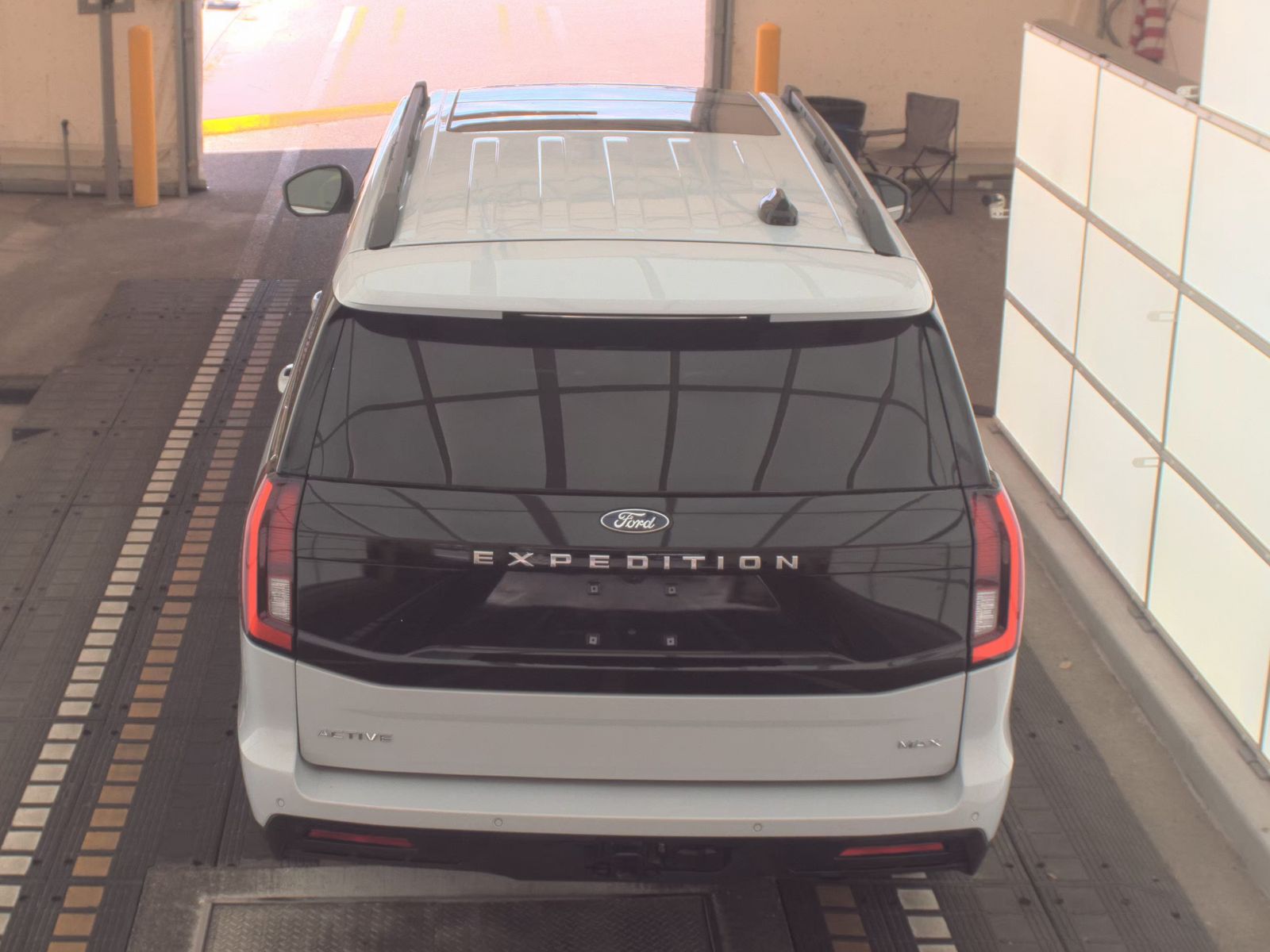 FORD EXPEDITION MAX - 7