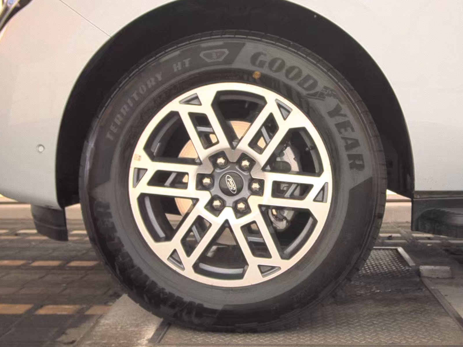 FORD EXPEDITION MAX - 10