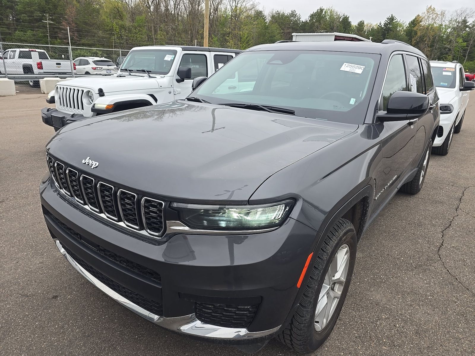 2023 Jeep Grand Cherokee L Laredo AWD