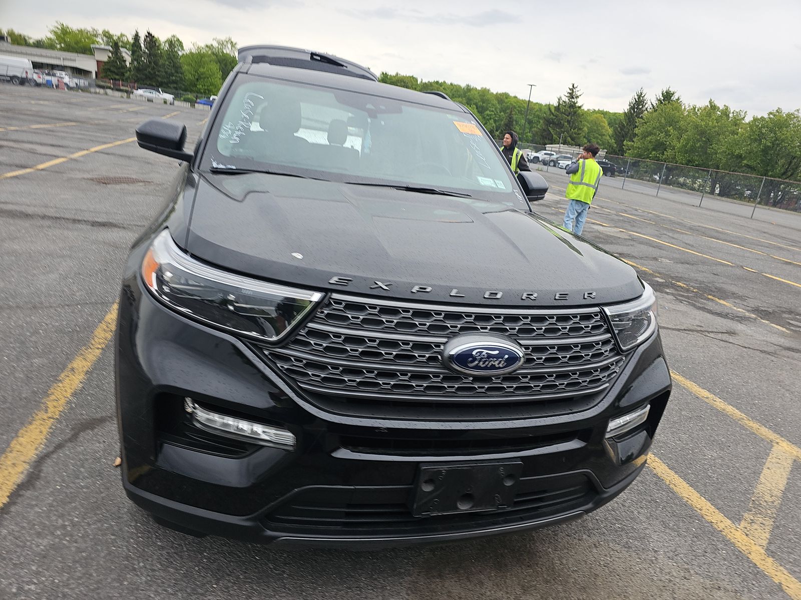 FORD EXPLORER - 3
