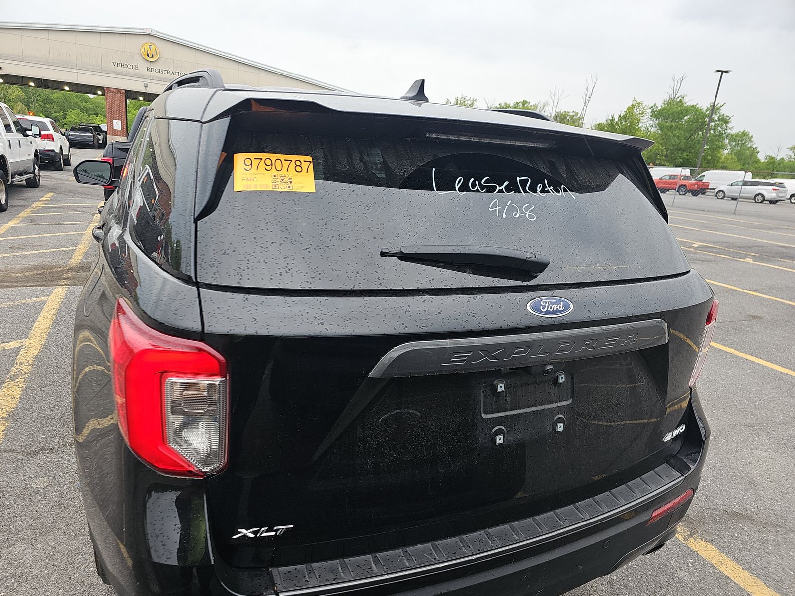 FORD EXPLORER - 6