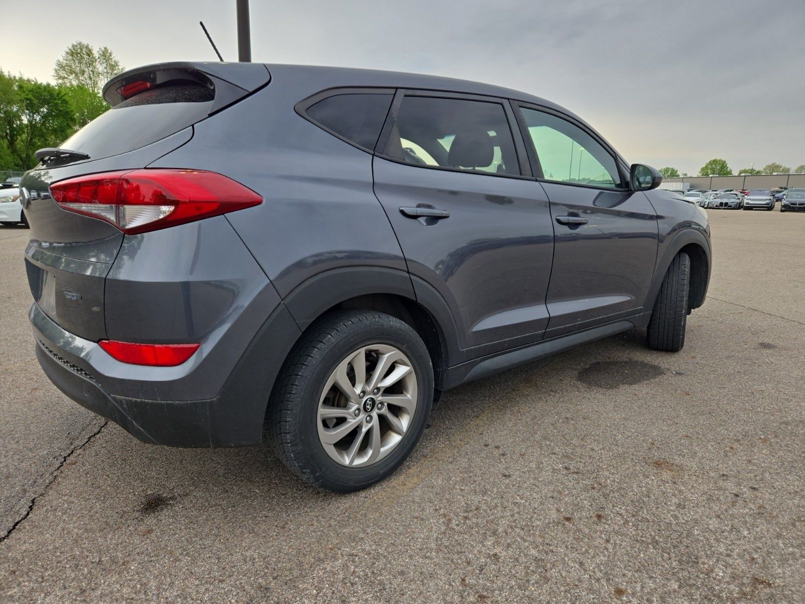 HYUNDAI TUCSON - 6
