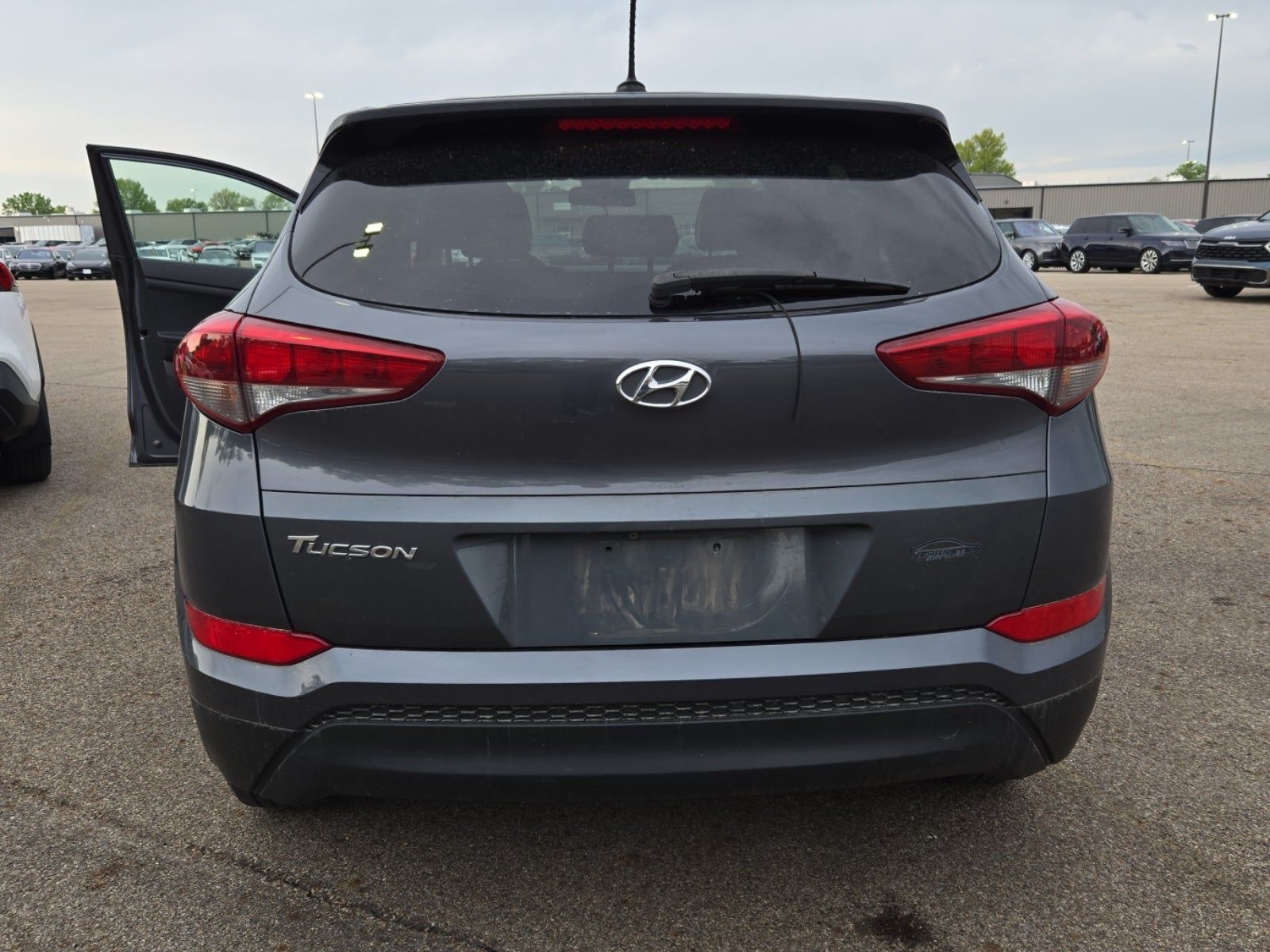 HYUNDAI TUCSON - 5