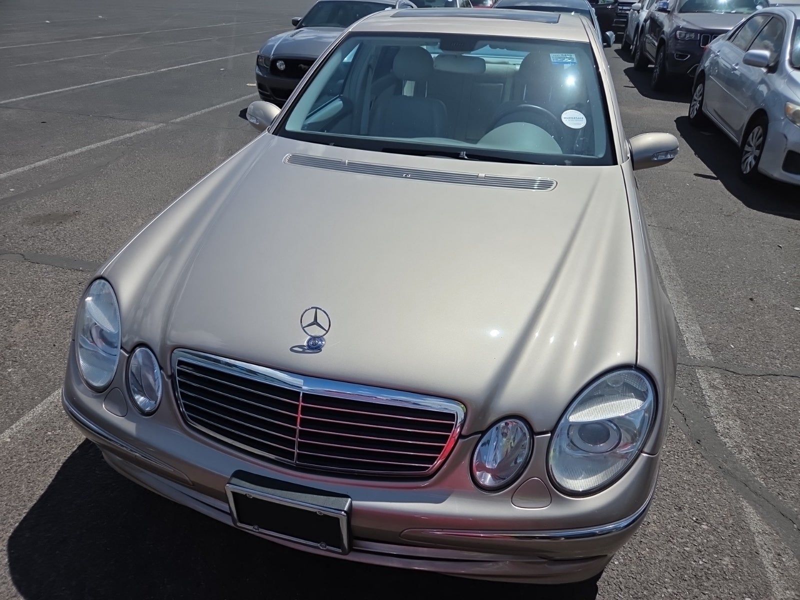 MERCEDES-BENZ E-CLASS - 8