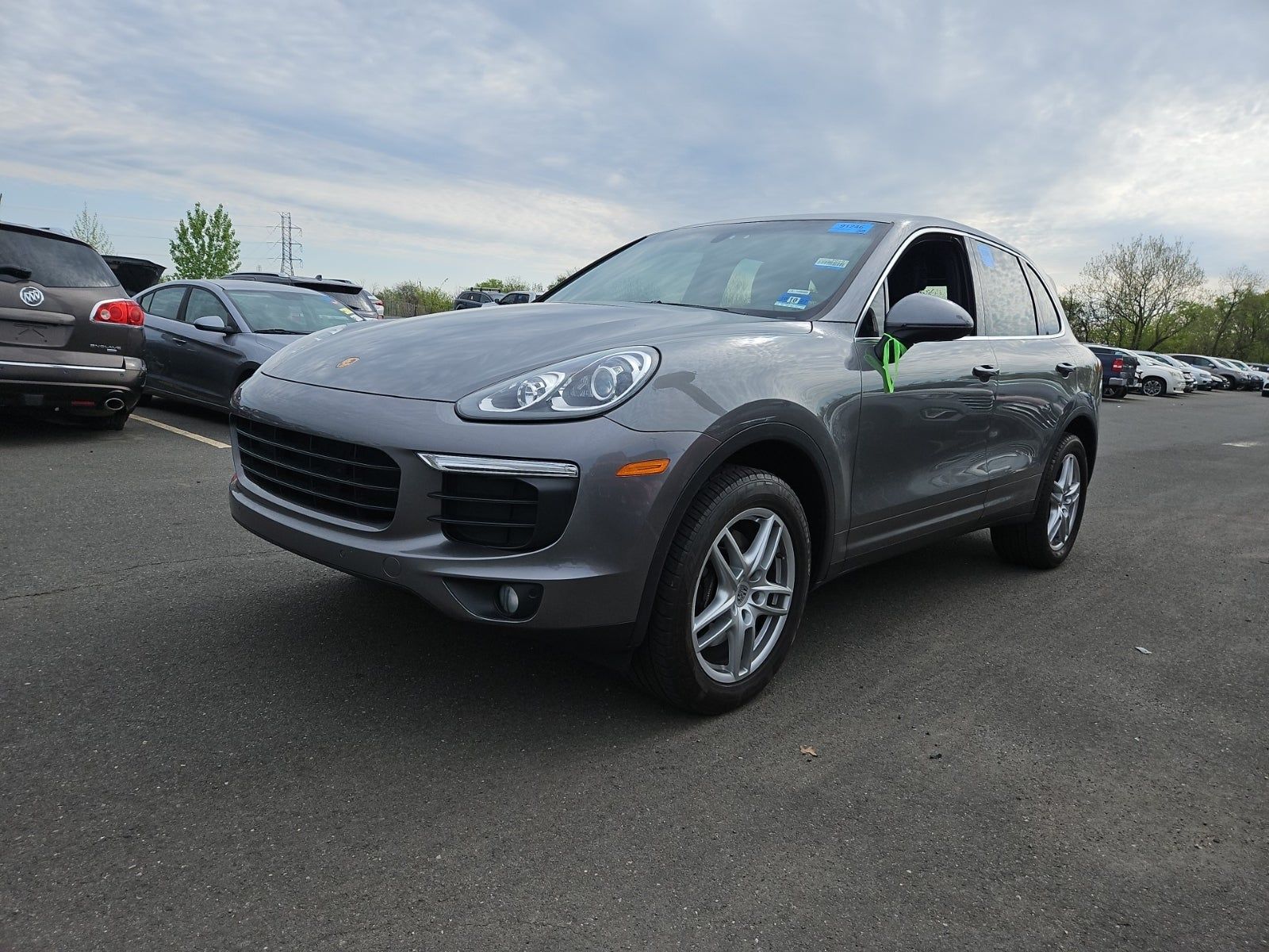 PORSCHE CAYENNE - 1