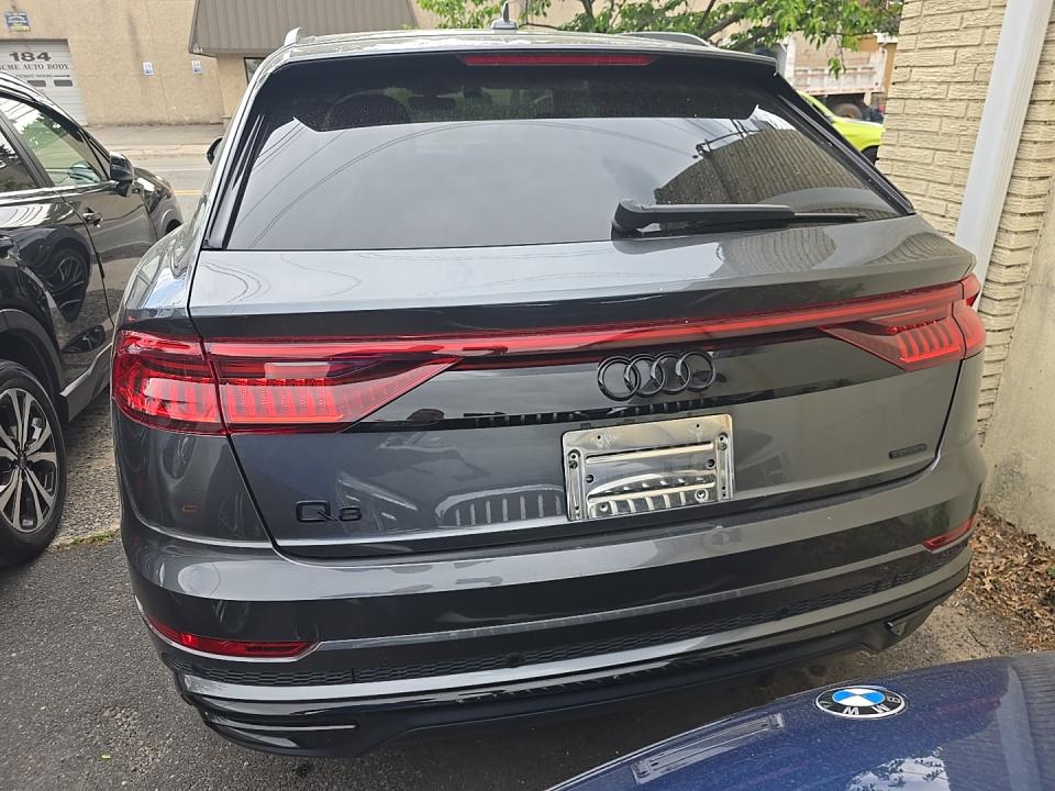 2019 Audi Q8 Prestige AWD