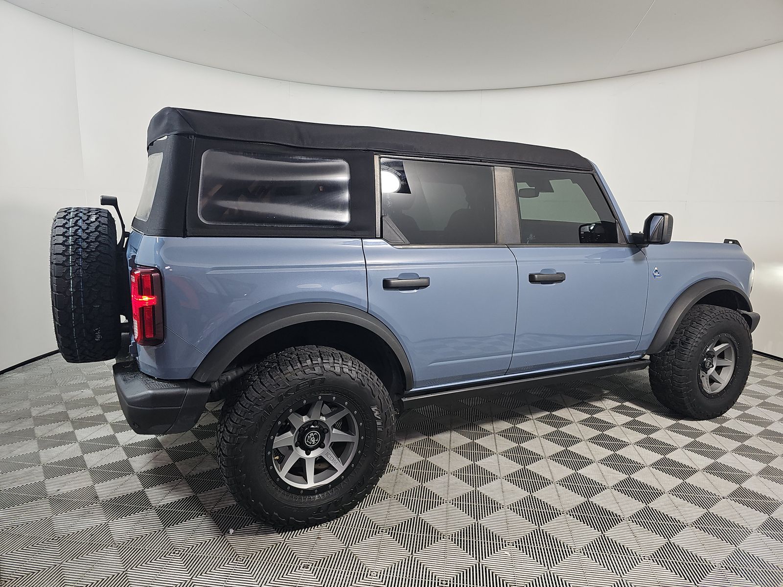 FORD BRONCO - 5