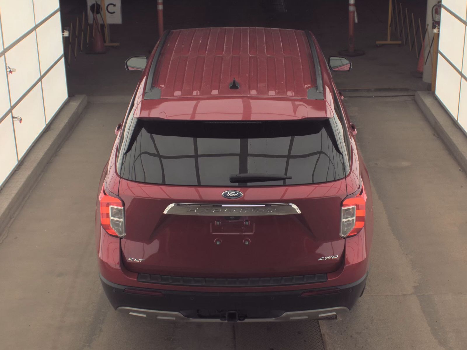 FORD EXPLORER - 7