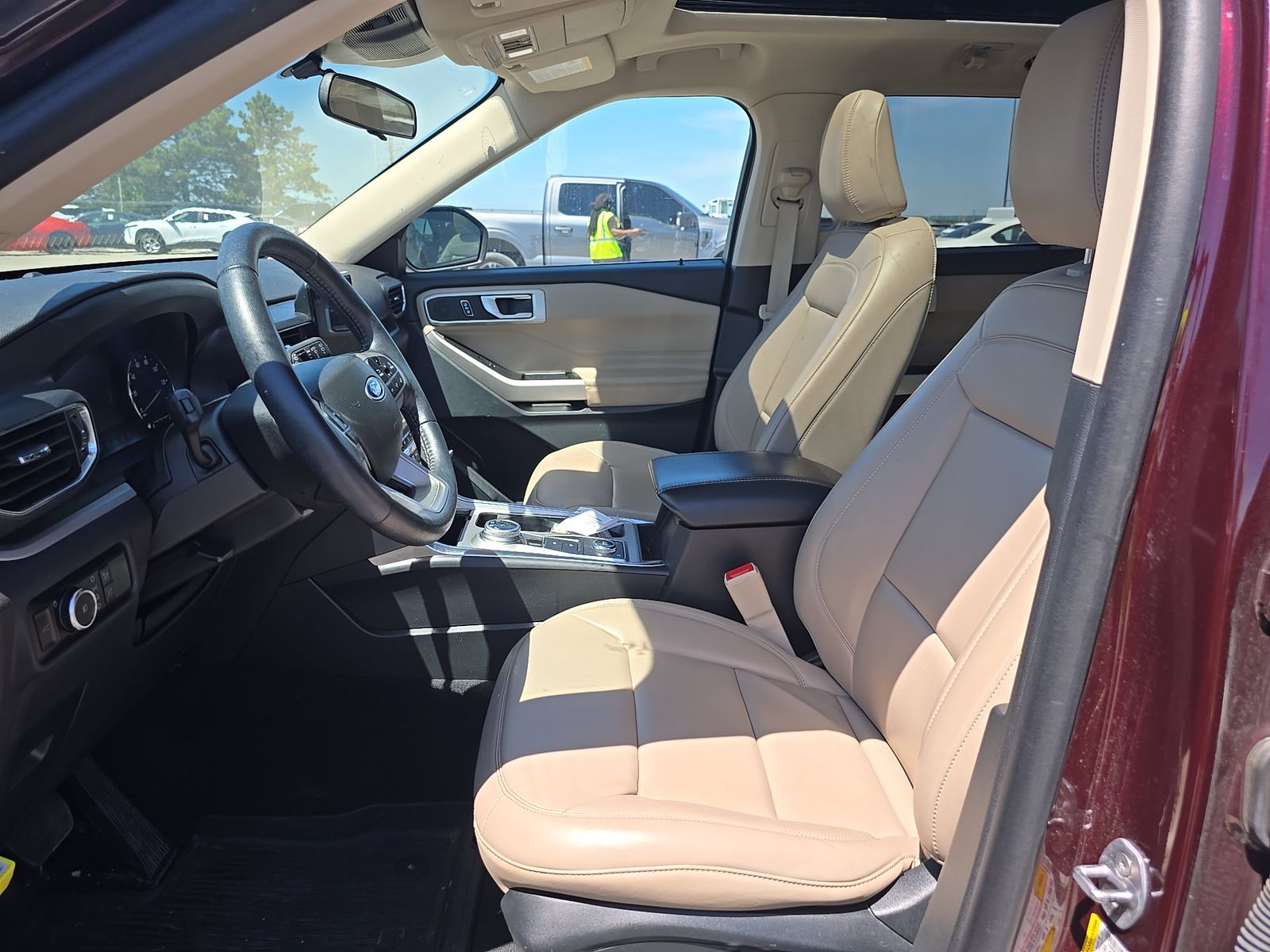FORD EXPLORER - 8