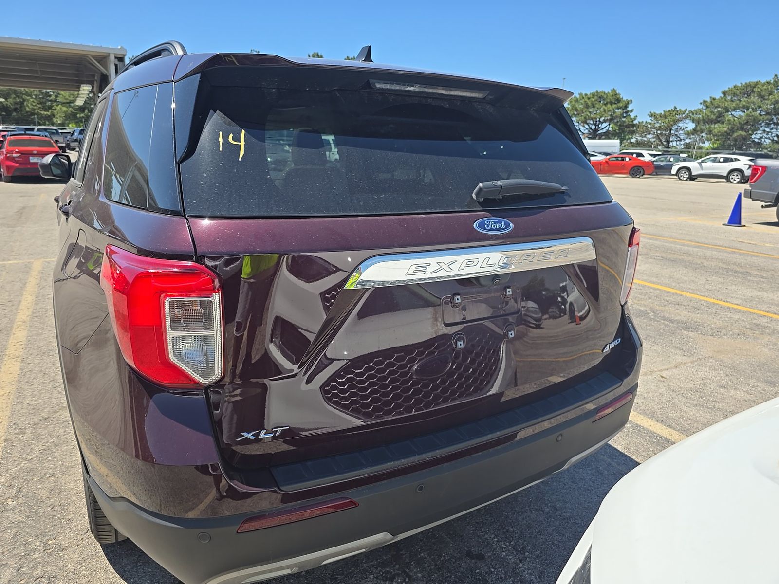 FORD EXPLORER - 6