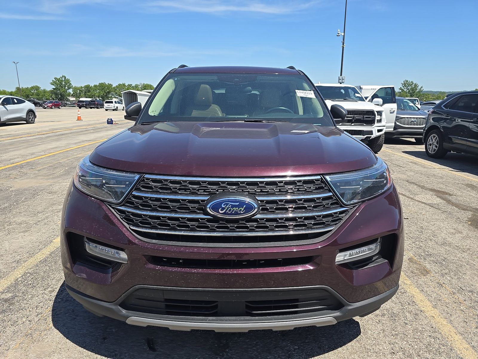 FORD EXPLORER - 3