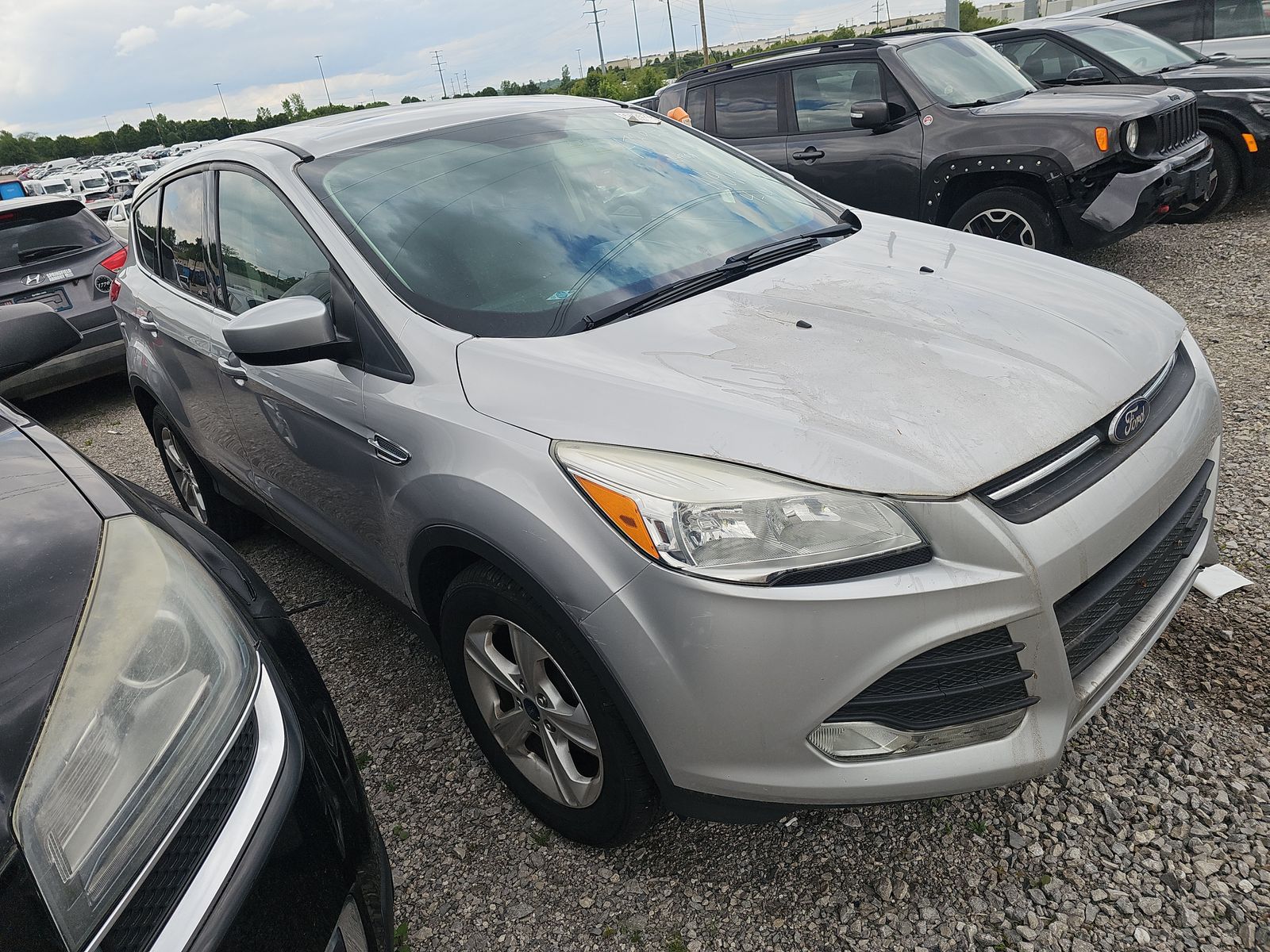 FORD ESCAPE - 4