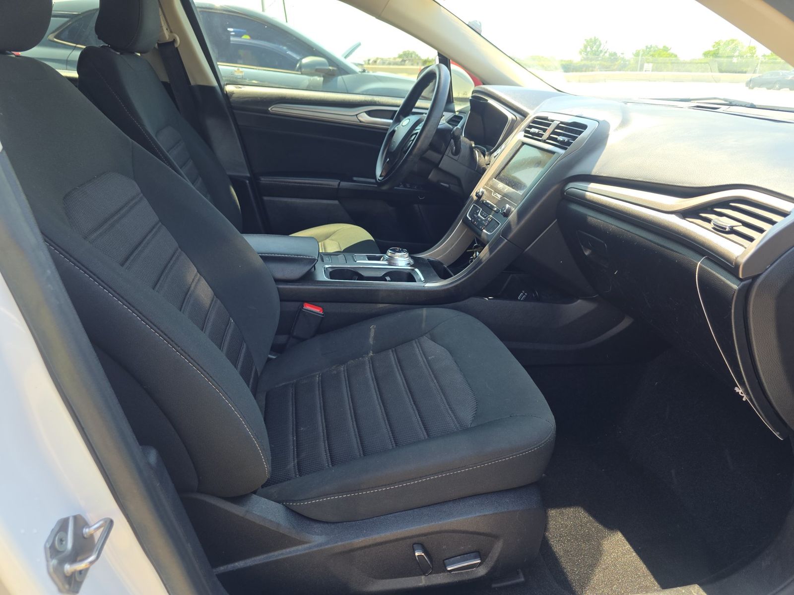 FORD FUSION - 9