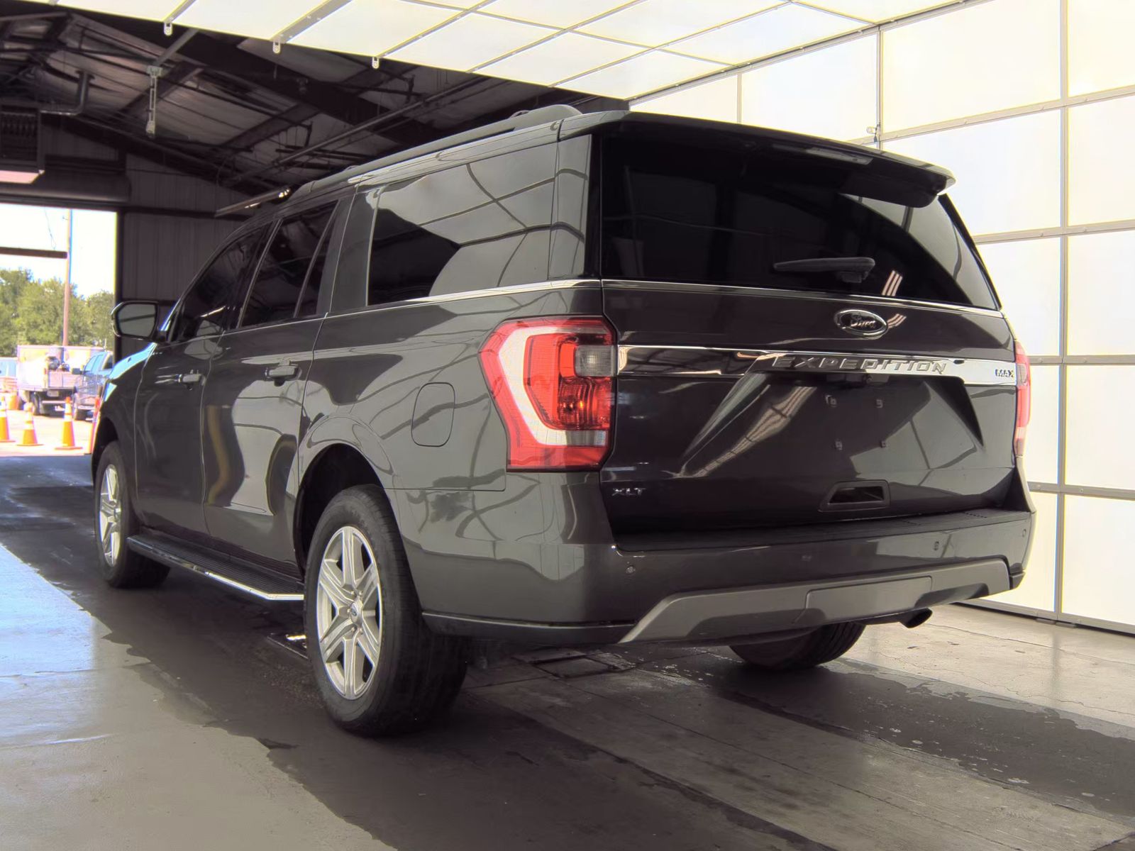 FORD EXPEDITION MAX - 9