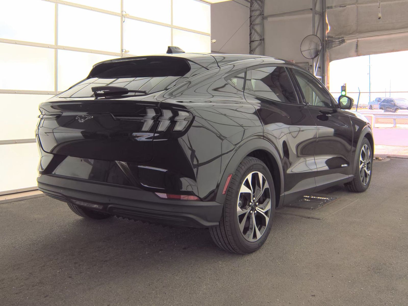 FORD MUSTANG MACH-E - 6