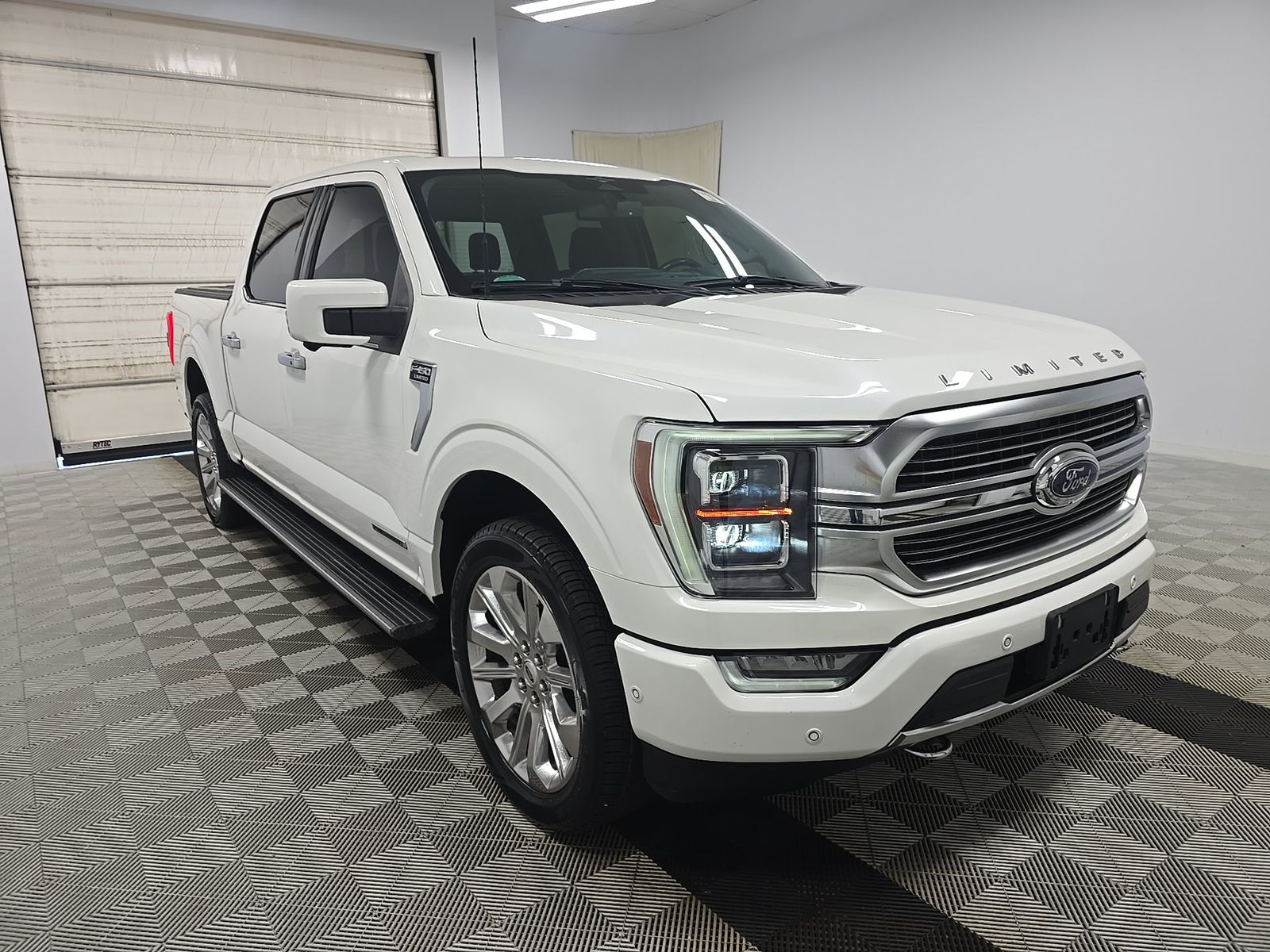 FORD F-150 - 4