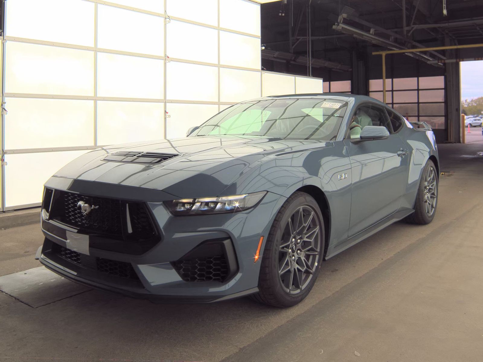 FORD MUSTANG - 1