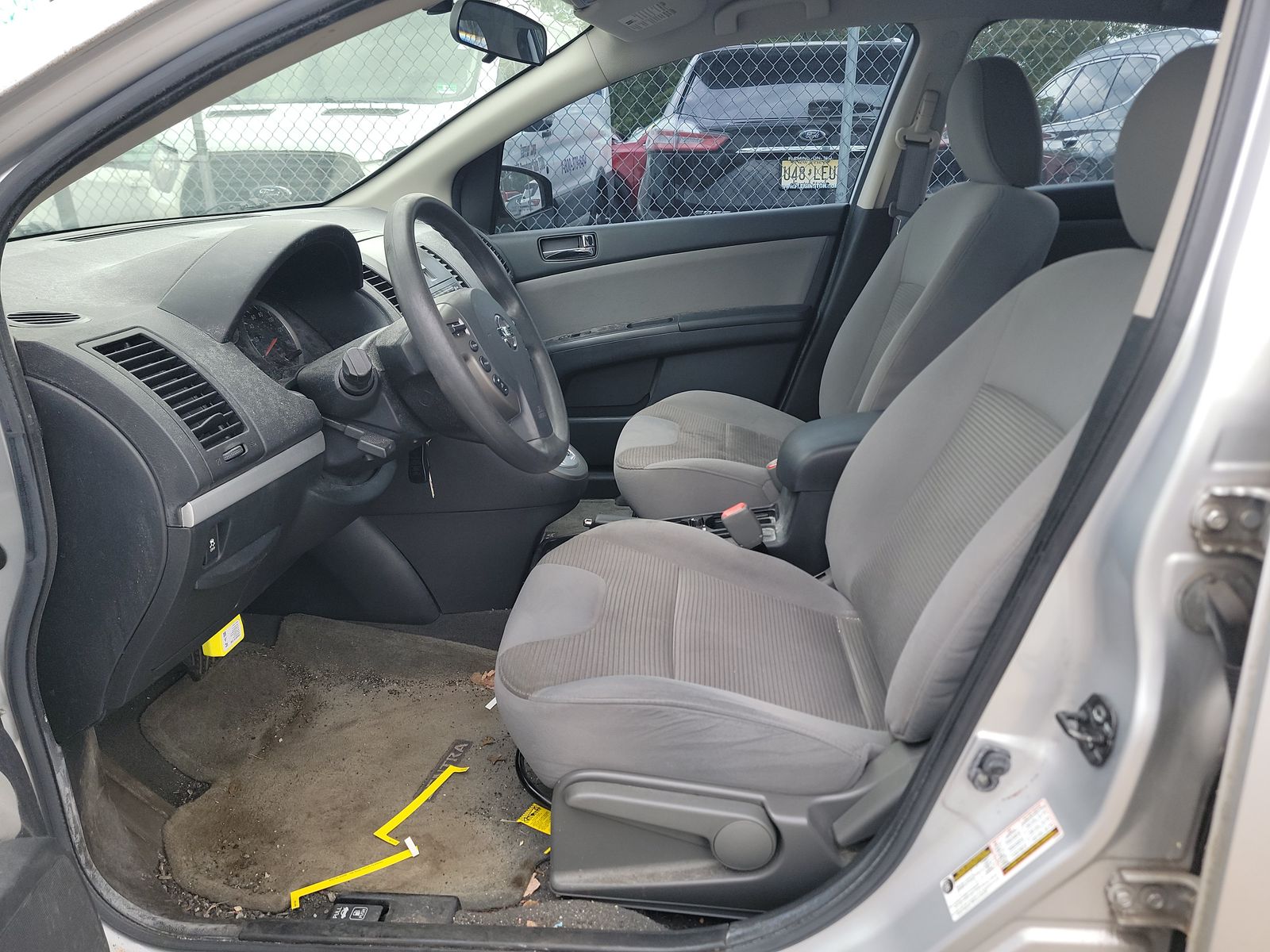 NISSAN SENTRA - 8