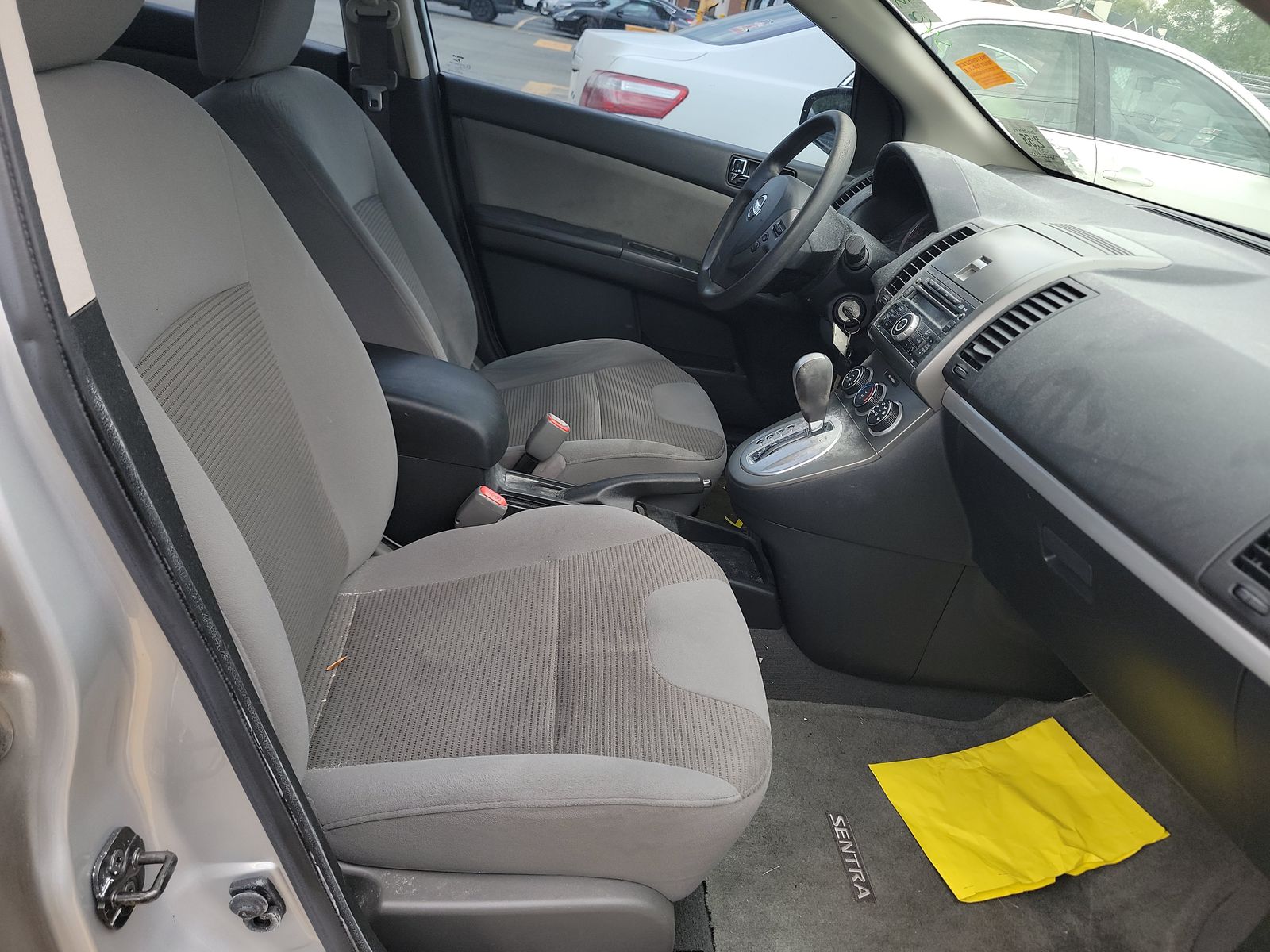 NISSAN SENTRA - 9
