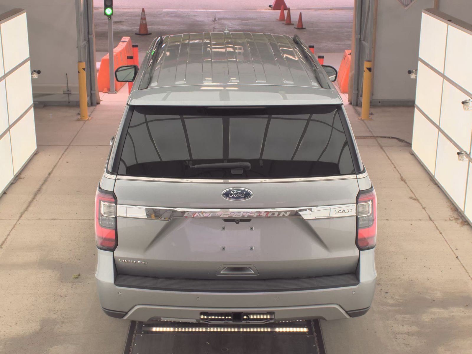 FORD EXPEDITION MAX - 7