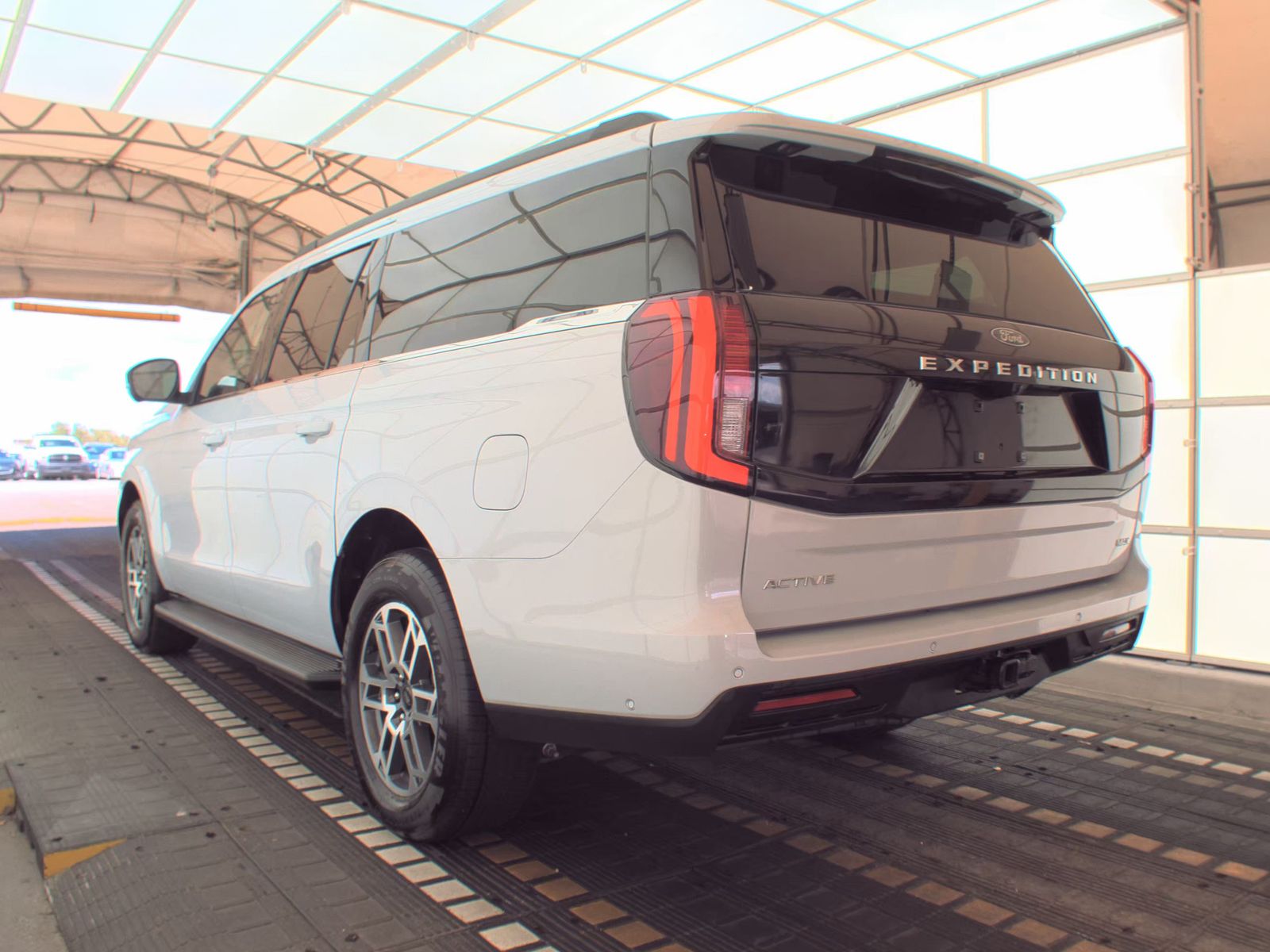 FORD EXPEDITION MAX - 9