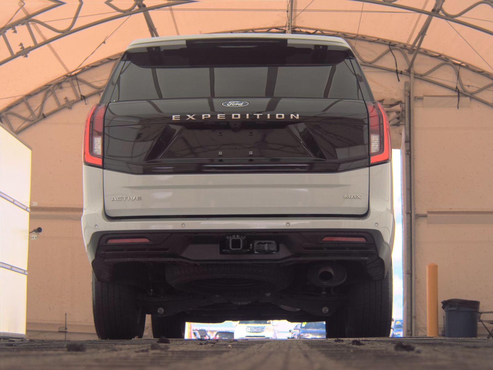 FORD EXPEDITION MAX - 8