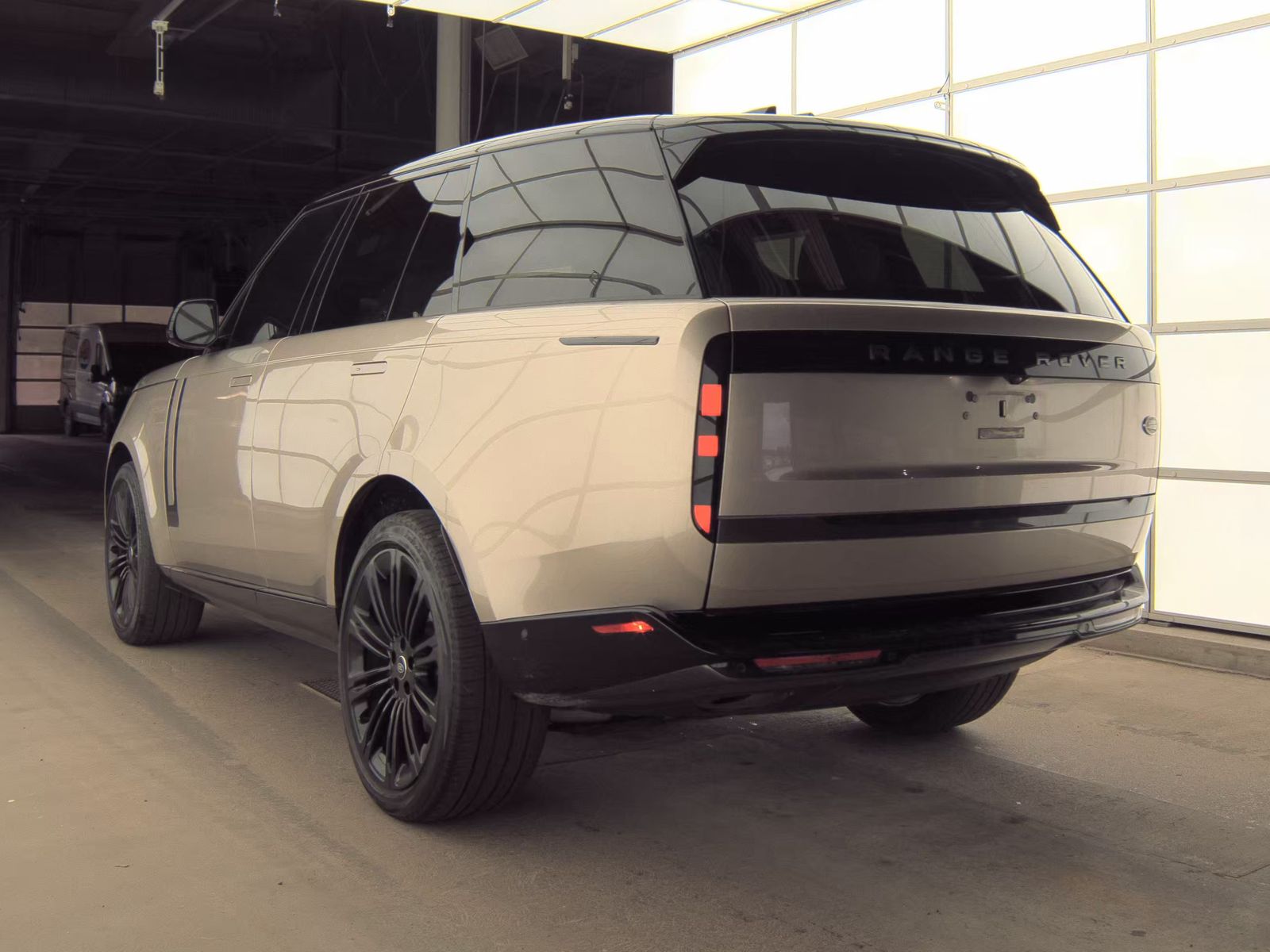 LAND ROVER RANGE ROVER - 9
