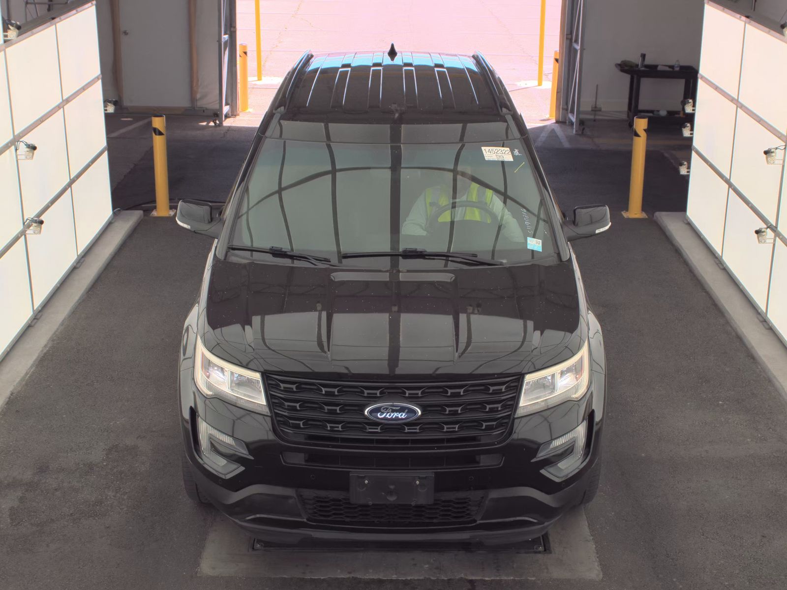 FORD EXPLORER - 3