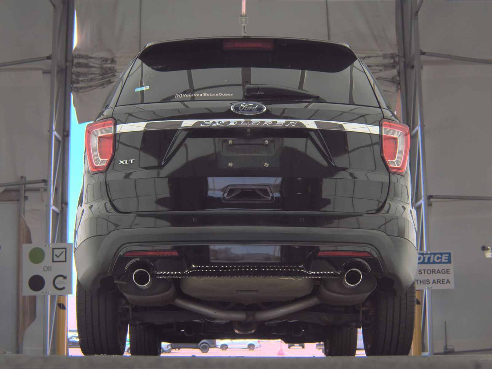 FORD EXPLORER - 8