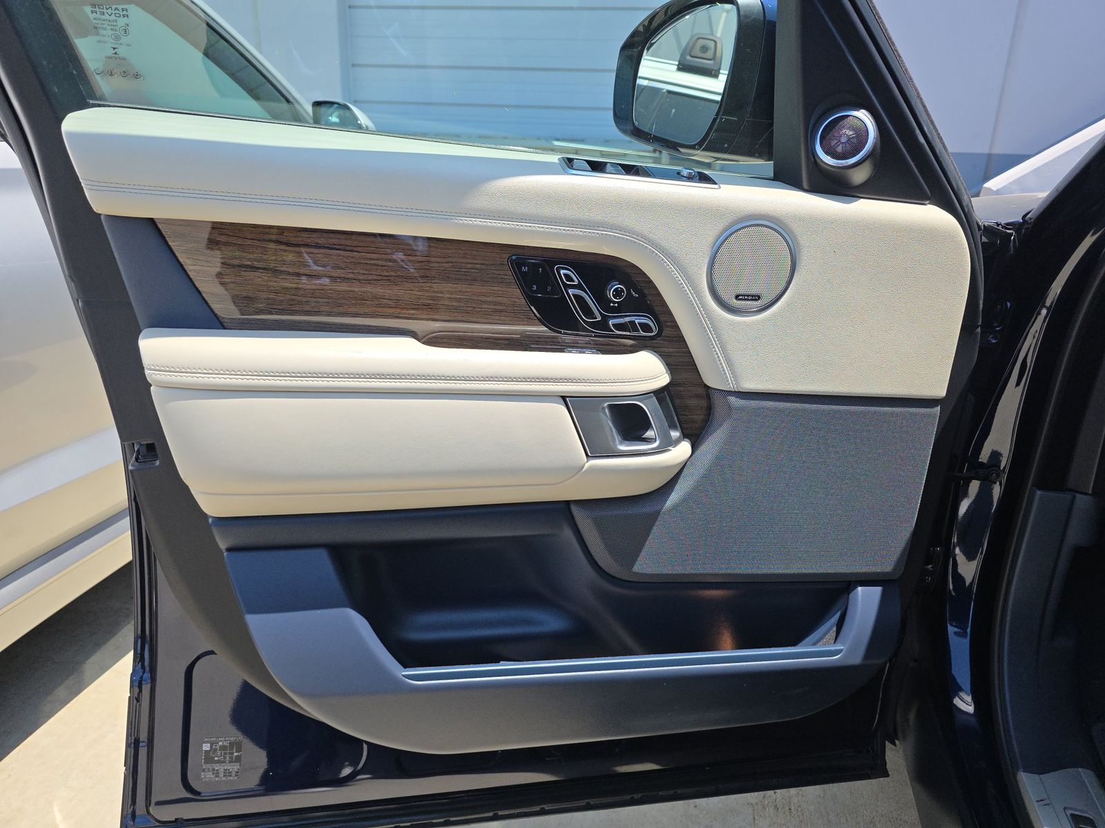 LAND ROVER RANGE ROVER - 10