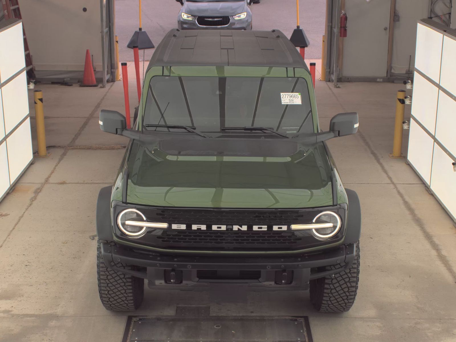 FORD BRONCO - 3