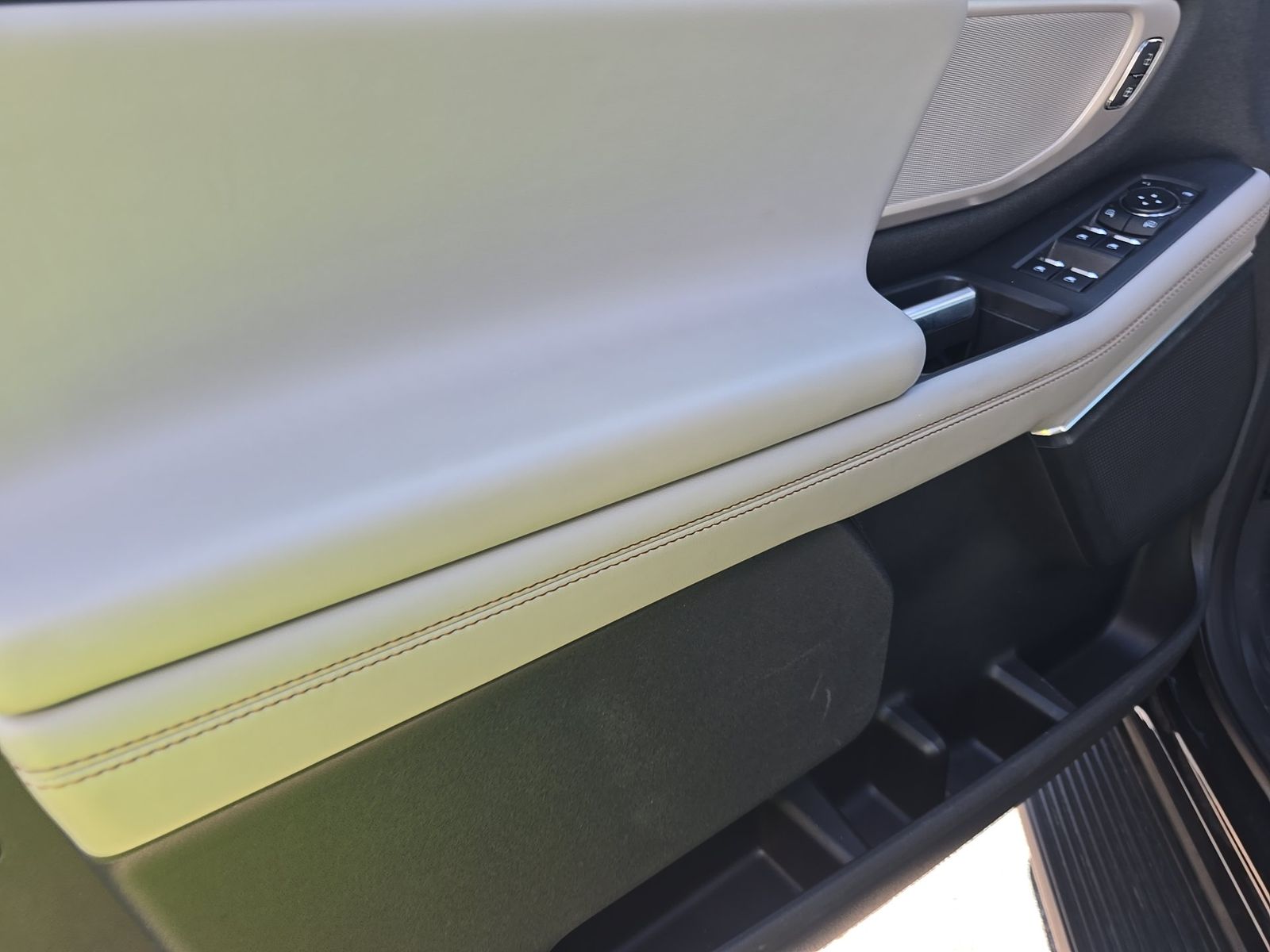 FORD EXPEDITION MAX - 10