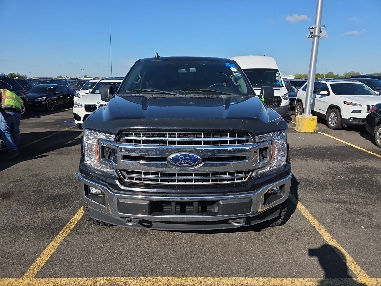 FORD F-150 - 8
