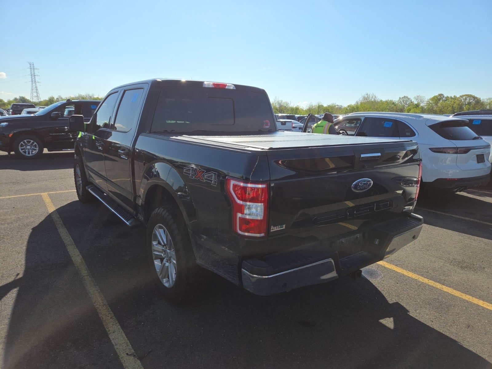FORD F-150 - 4