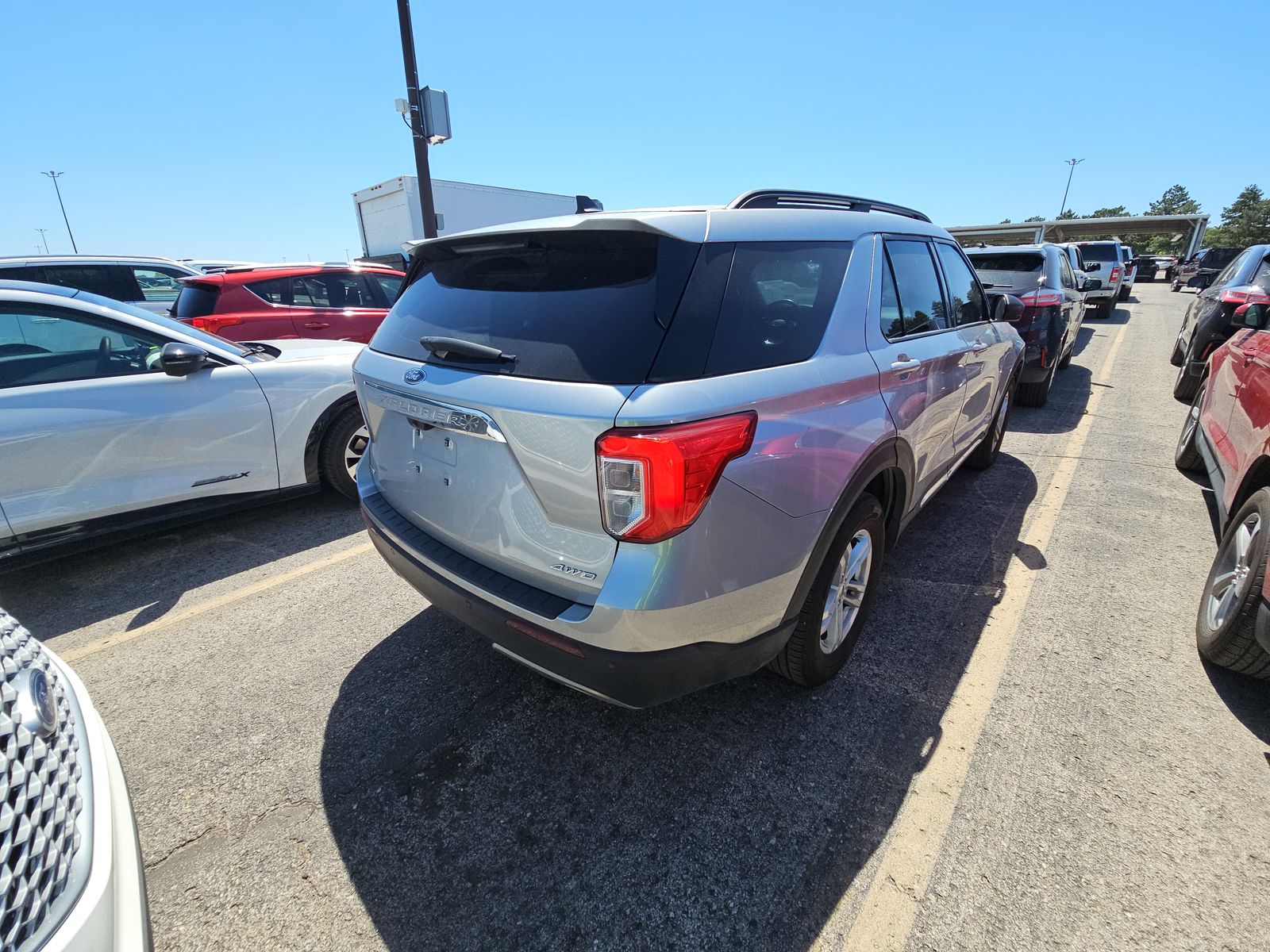 FORD EXPLORER - 5