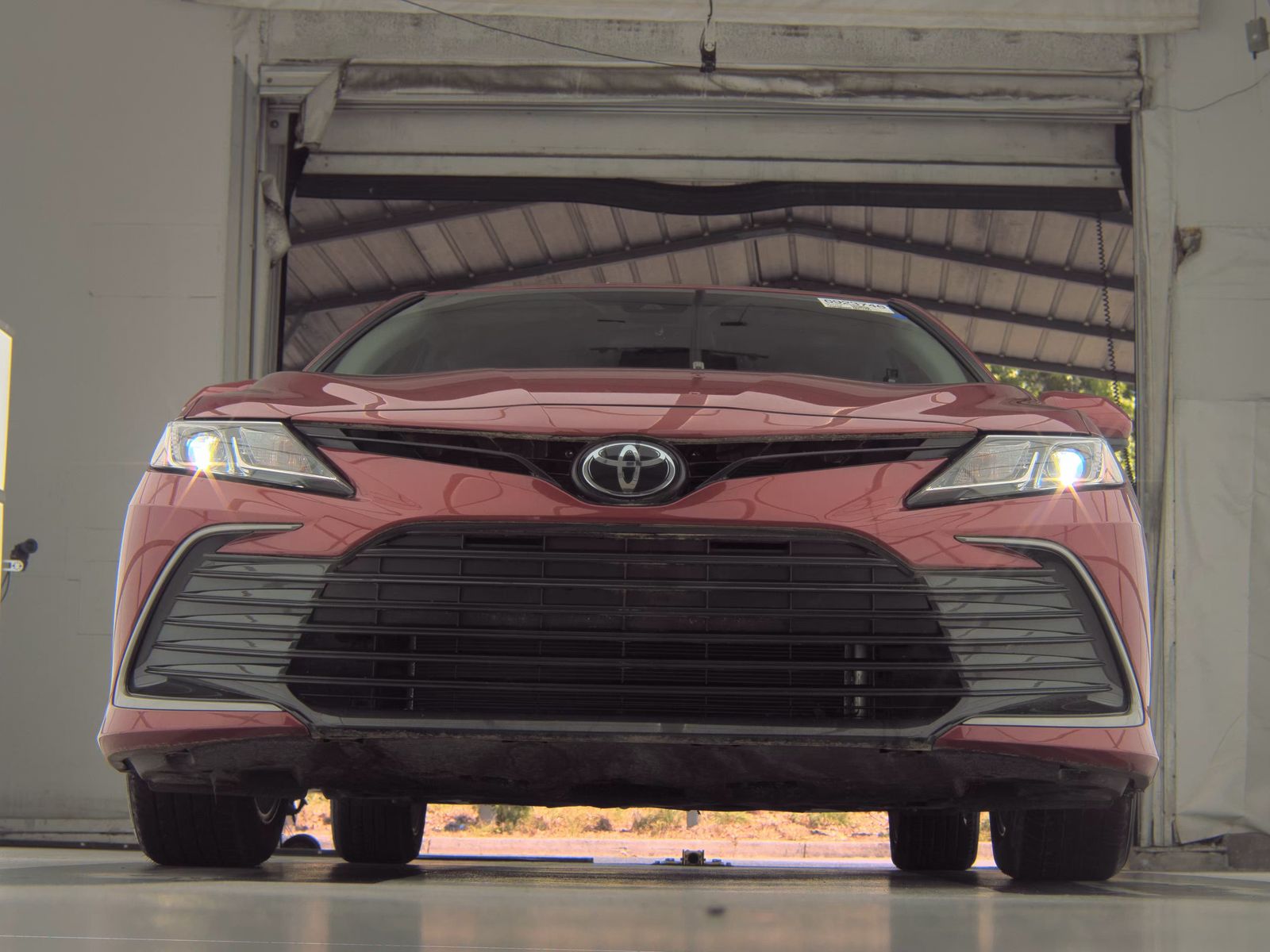 TOYOTA CAMRY - 4