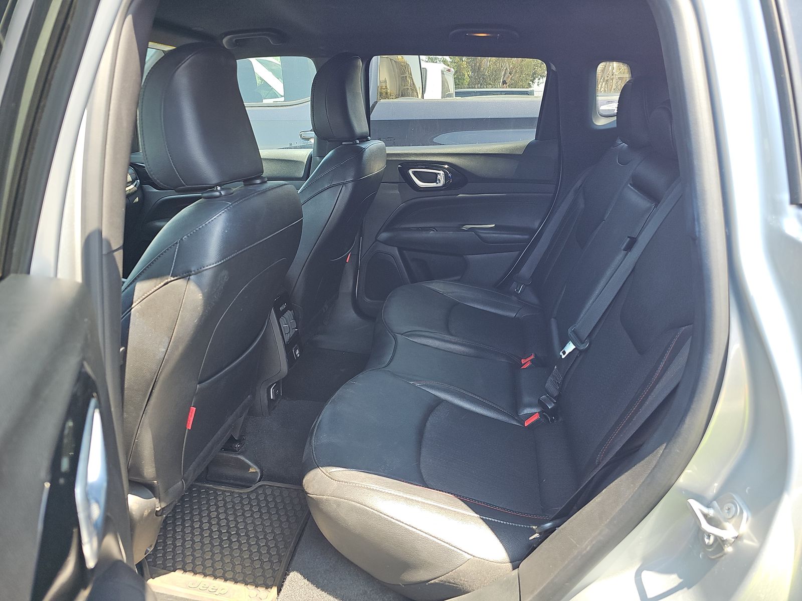 2025 Jeep Compass Trailhawk AWD