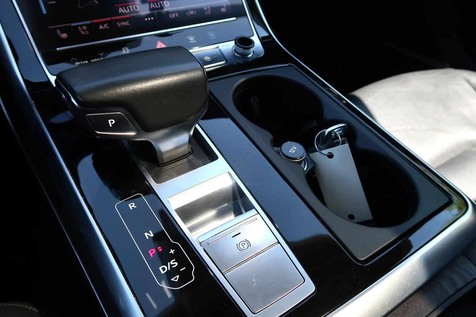 2019 Audi Q8 Prestige AWD