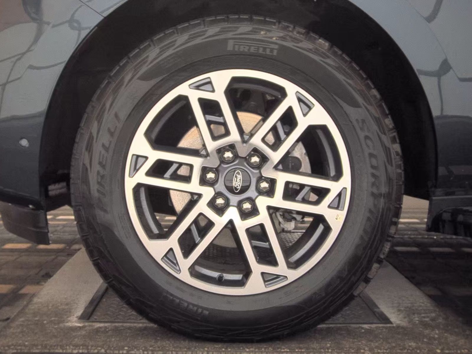 FORD EXPEDITION MAX - 10