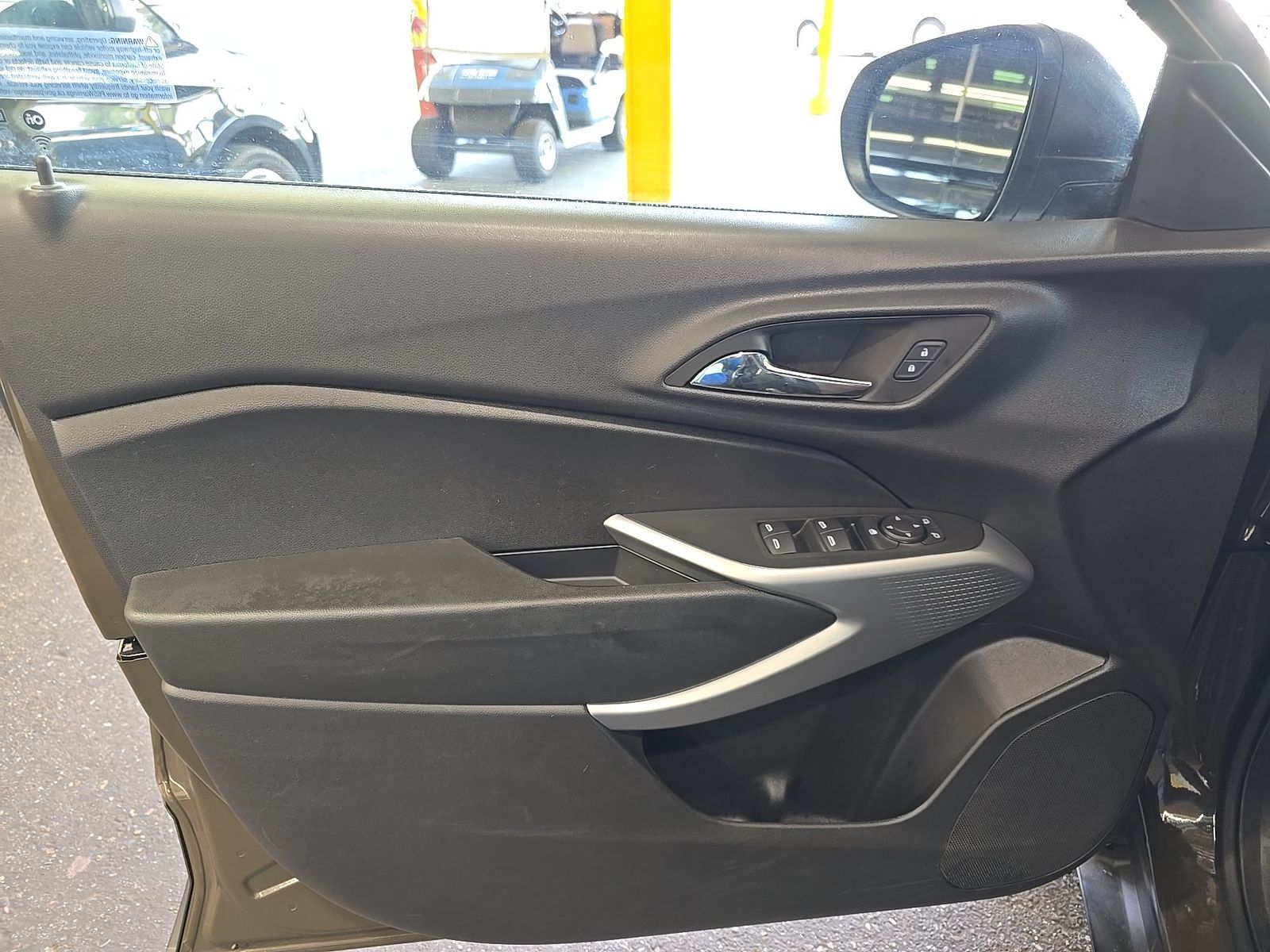 CHEVROLET TRAX - 10