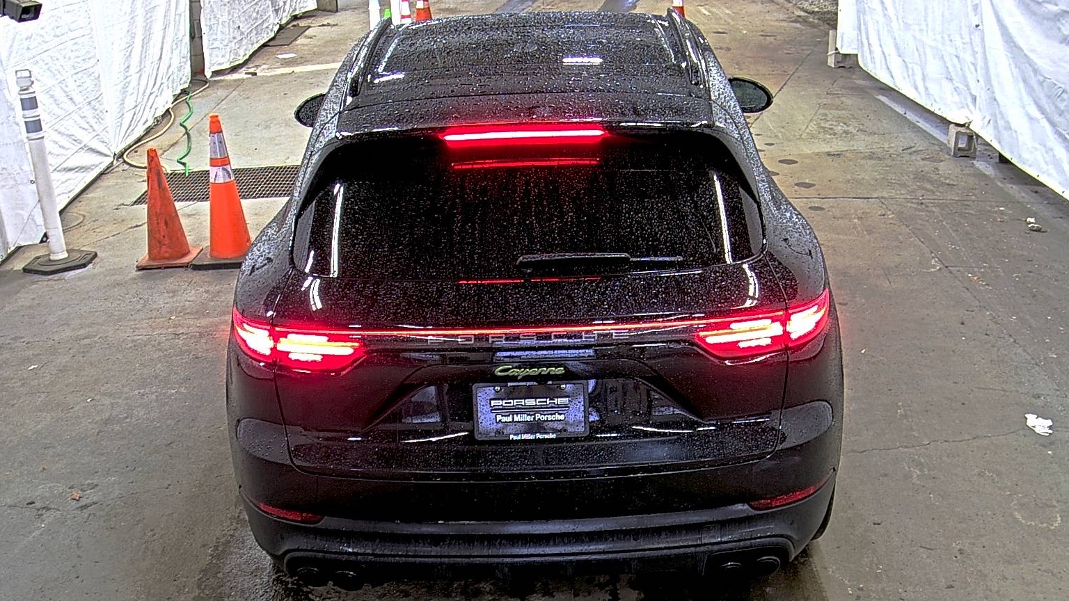 PORSCHE CAYENNE - 6