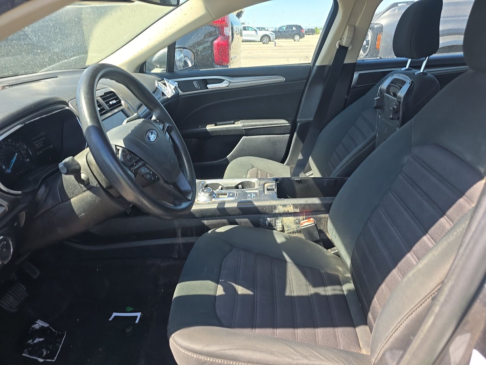 FORD FUSION - 8