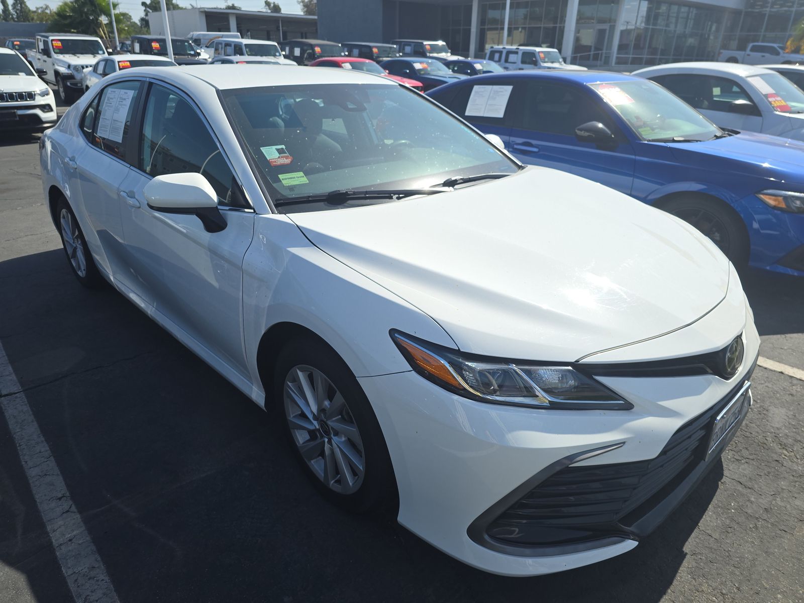 TOYOTA CAMRY - 4