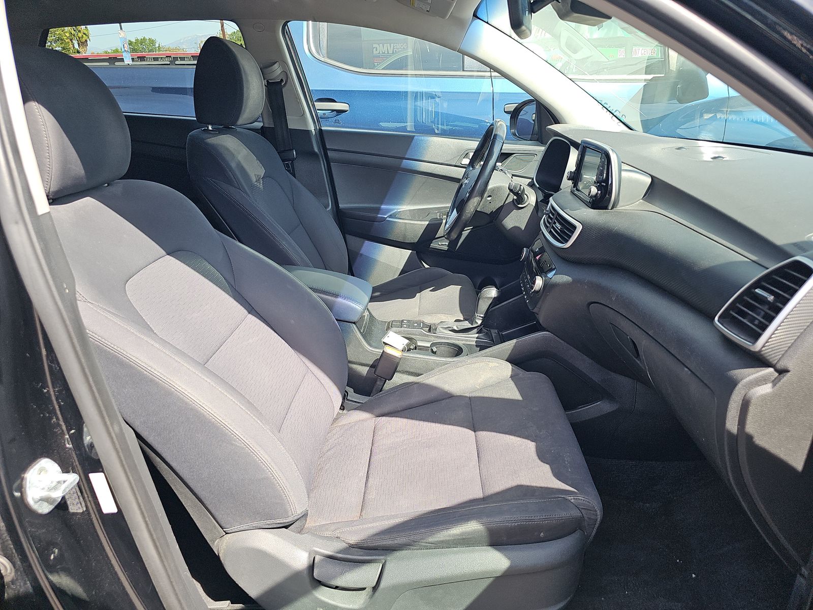 HYUNDAI TUCSON - 9