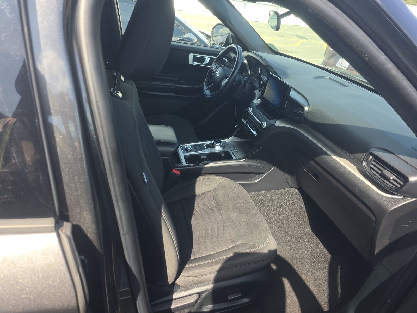 FORD EXPLORER - 9