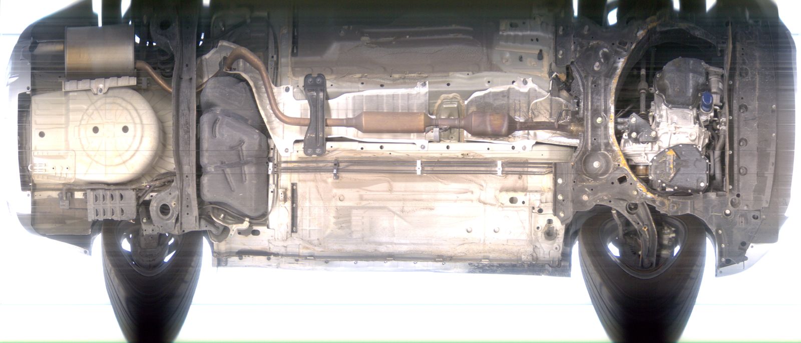 NISSAN VERSA - 10