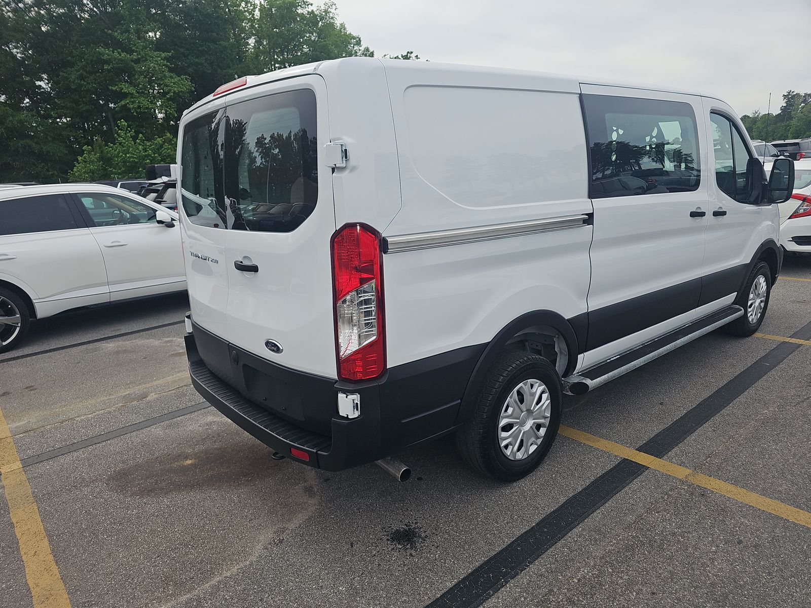 FORD TRANSIT 250 - 5