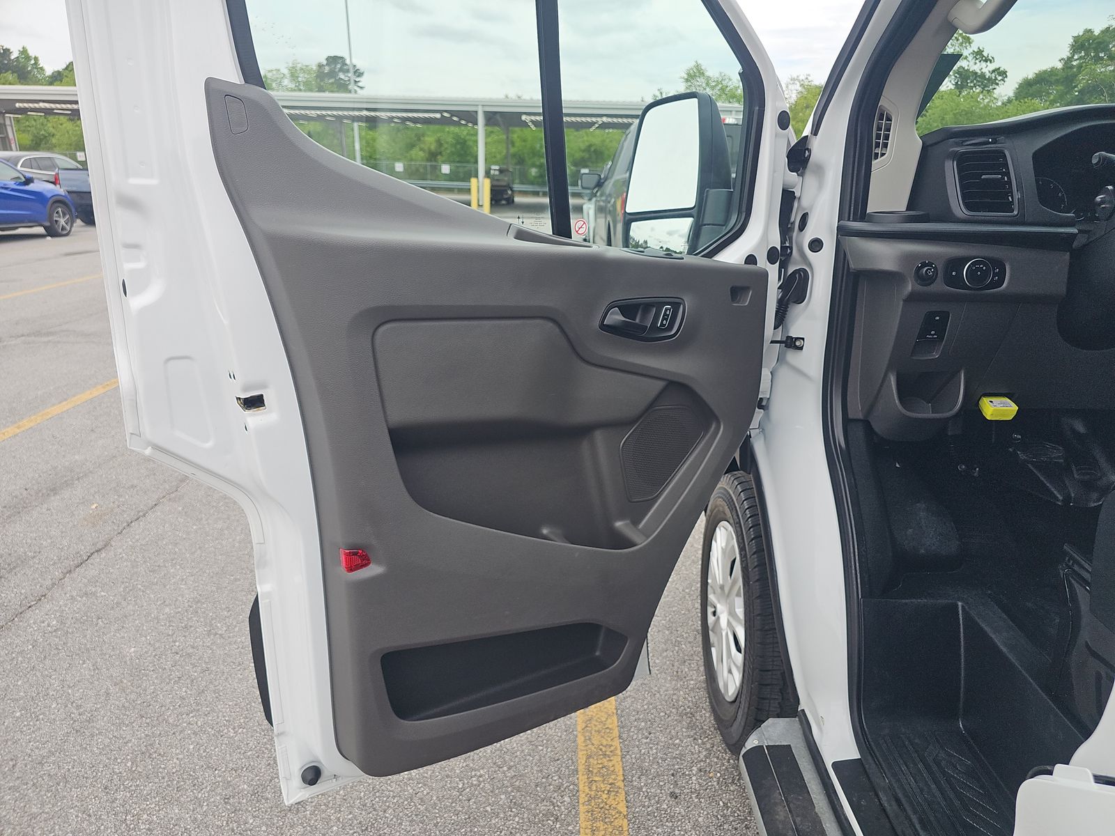 FORD TRANSIT 250 - 10